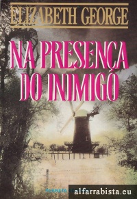 Na presena do inimigo